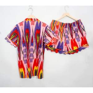 Conjunto de Pijama de Verano 100% Algodón Puro, Elegante y Clásico, con Estampado a Mano, Pantalones Cortos Tipo Canguro con Bolsillos, Suave y Transpirable - Product Image 6