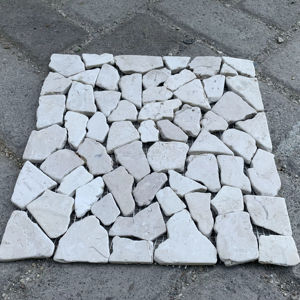 หินอ่อนสีขาวรูปทรงไม่สม่ำเสมอ - Product Image 1