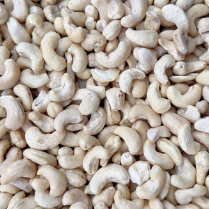 Nueces de Anacardo W240 y W320 de Fábrica Confiable, Envasadas al Vacío, Marca SANTIGO, Exportadas a Todo el Mundo - Product Image 1