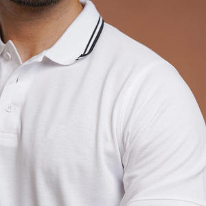 เสื้อยืดผู้ชายคุณภาพพรีเมียม ผ้าวาฟเฟิลเนื้อแน่น ผสมคอตตอน แขนครึ่ง แห้งเร็ว ขายส่ง รับผลิตตามแบบ OEM - Product Image 2