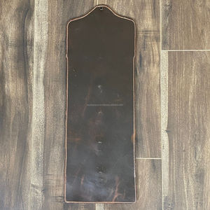 Organizador de Pared para Bufandas y Paños, Diseño a Cuadros, Cuero Genuino Hecho a Mano, Estilo Rústico Occidental, con Anillos de Latón - Product Image 6