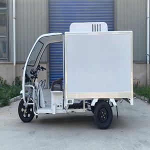 Camion de cuisine mobile professionnel à prix abordable, avec équipement de cuisson complet, idéal pour les barbecues et les événements – Petit chariot alimentaire type Tuk Tuk - Product Image 5