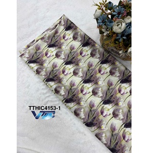 Tela brocada con textura de rosas impresa en Malasia, tela personalizada impresa para ropa de mujer, 100% poliéster (tela jacquard) - Product Image 1