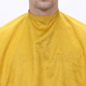 Capas de Barbería Profesionales para Salón, Ecológicas, de Poliéster, Personalizables, de Alta Calidad, Duraderas, Cómodas, a Precio Razonable - Product Image 4