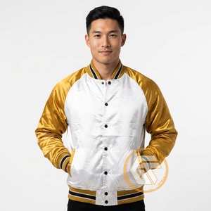 อัลฟ่าที่ปรับแต่งได้ |   เสื้อแจ็คเก็ตวาร์ซิตี้ปักลายผ้าซาตินแบบควิลท์สำหรับฤดูหนาว/ฤดูใบไม้ร่วง คุณภาพสูง ระบายอากาศได้ดี สำหรับผู้ชาย ยี่ห้อกรีกฟี ขายส่ง - Product Image 4