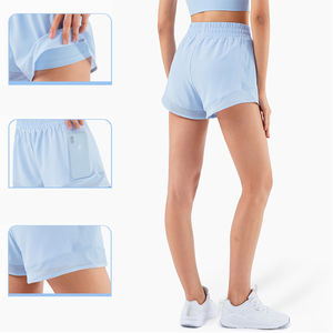 กางเกงขาสั้นออกกำลังกายสำหรับผู้หญิงขายส่ง ยืดได้สี่ทิศทาง เหมาะสำหรับฟิตเนส โยคะ ออกกำลังกาย กีฬา กระชับสะโพก ทรงสปอร์ตไบค์เกอร์ - Product Image 1