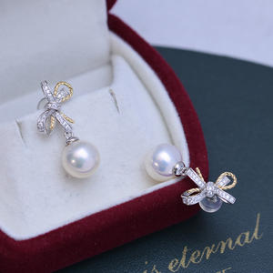 Pendientes Colgantes Minimalistas de Plata S925 con Circonitas Redondas de 8-9 mm de Zhuji Danshui, con Luz Intensa y Pequeñas Imperfecciones, Venta al por Mayor - Product Image 3