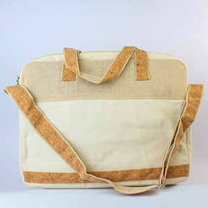 Bolso bandolera para portátil de lona de 15 pulgadas hecho a mano |   Funda para MacBook Ecológica, Acolchada y Resistente a Impactos |   Bolso de Trabajo Profesional de Corcho para Hombre - Product Image 2