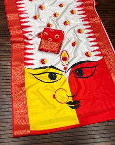 Sari de mariage traditionnel en soie jacquard Lichi - Tenue de luxe pour la célébration de Durga et les festivals - Product Image 2