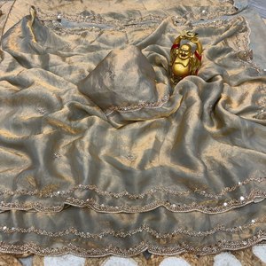 Sari de Seda Moderno de Diseño para Invierno, con Brillo Dorado, para Fiestas, Blusa Tradicional India, para Bodas, Festivales, Estilo Étnico - Product Image 1