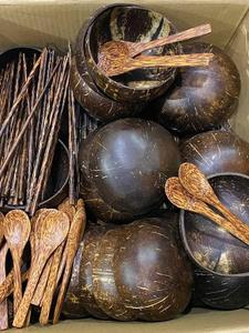 [BEST SELLER] Bol en coquille de noix de coco polie, écologique, non toxique, design moderne, pour servir et stocker les aliments, idéal pour hôtel, café, maison - Product Image 3