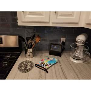 Boston Terrier ถุงมือเตาอบฮิปปี้ dawg หนาทนความร้อนถุงมือครัวสำหรับปกป้องมือในขณะที่ทำอาหารอบกับกระทะร้อน - Product Image 3