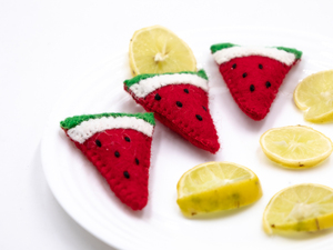 Rodajas de sandía de fieltro de lana de 6 cm, rodajas de frutas de fieltro, frutas de fieltro de lana para juegos de simulación: comercio justo y hecho a mano - Product Image 5