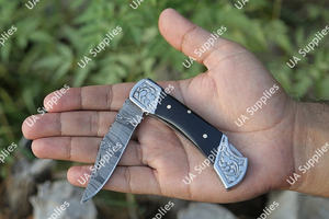 มีดอเนกประสงค์สำหรับเอาตัวรอดทางยุทธวิธี ใบมีดเหล็กดามัสกัสเกรดอุตสาหกรรม ผลิตตามสั่ง OEM ปลายใบมีดแบบ Drop Point ด้ามไม้ - Product Image 4