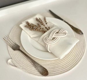 Sets de table en corde de coton ivoire : Sous-verres rustiques bohèmes, Cadeau anneau de serviette - Product Image 1