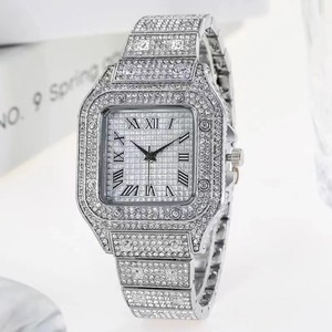 Reloj de cuarzo para hombre con diseño de diamantes, estilo hip hop, correa de acero con estrellas incrustadas, en oferta. - Product Image 3