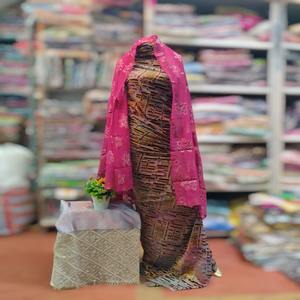 Robe traditionnelle somalienne Maqbal Dirac en velours tissé jacquard à effet slub, très demandée, luxueuse et tendance, pour les occasions spéciales et les mariages - Product Image 1