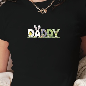 DADDY con decoraciones de Pascua Camiseta corta de moda para mujer - Product Image 1