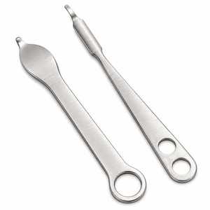 Retractor HOHMANN de 6.25 pulgadas (15.9 cm) con Punta Corta de 6 mm y 8 mm de Ancho, Instrumento Ortopédico Zetomed Pro - Product Image 2