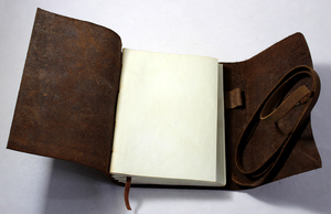 Diario Personalizado Hecho a Mano, Diario de Cuero A5, Personalizable, Estilo Vintage, Encuadernado en Tapa Dura, Estilo Bohemio, 120 Hojas, Regalo - Product Image 4