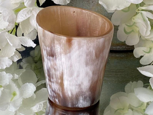 Couvre-verre en corne naturelle écologique |   Impression typographique artisanale de style viking pour usage quotidien, disponible en usine - Product Image 4