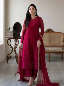 Salwar Kameez Traditionnel de Créateur pour Soirée - Ensemble Haut-Plazzo et Dupatta avec Broderies Lourdes - Tenue de Mariage Élégante à Séchage Rapide - Product Image 3