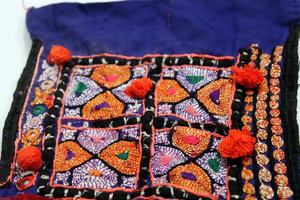 Vintage Banjara cuello yugo Banjara tela Banjara bordado parche Vintage tela - Product Image 5