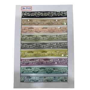 Dentelle en coton brodée de qualité supérieure, fabriquée à partir de fils de coton doux et durables. - Product Image 1