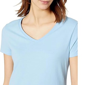 T-shirts personnalisés pour femmes, coupe ajustée, col en V, manches courtes, en coton respirant, unis, décontractés, sportifs, pour l'été - Product Image 5