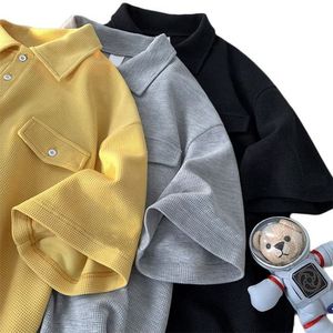 เสื้อเชิ้ตผู้ชายไซส์ใหญ่ สีดำ ระบายอากาศได้ดี ผ้าวาฟเฟิลพิมพ์ลาย แขนสั้น สไตล์ลำลอง สีพื้น ผ้าฝ้าย 100% สำหรับปกเสื้อ - Product Image 2