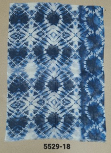 Chal Largo 100% Lino con Estampado Floral Digital - Antibacterial y de Secado Rápido - Product Image 4