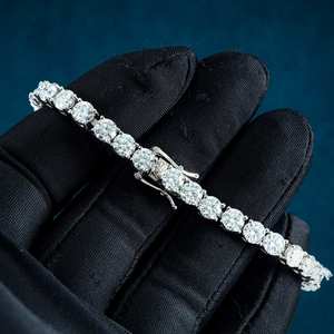 Bracelet de luxe en diamants de 5 mm pour homme, en argent, coupe ronde, style classique, serti de diamants - Product Image 2