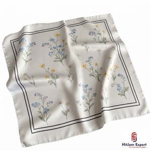 Écharpe Imprimée de Haute Qualité en Tissu Léger, Service d'Étiquetage Blanc, Fabricant Textile de Mode Personnalisé, Produit Textile Personnalisé Bali - Product Image 2