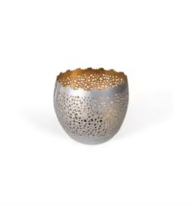 ตัวยึด T-Light สำหรับตกแต่งบ้านขนาดใหญ่ทำจากโลหะทองเหลืองโบราณสำหรับ Diwali ทำด้วยมือ - Product Image 5