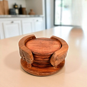 Juego de Posavasos de Madera Modernos y Ecológicos Hechos a Mano con Madera de Nogal, Decorativos para Bebidas Frías/Calientes, para Mesa de Comedor y Café - Product Image 1