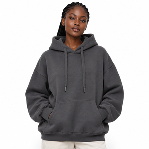 Sudadera extragrande para mujer, de tela de algodón transpirable, corte holgado y comodidad flexible para el uso diario, viajes y ropa informal. - Product Image 3