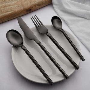 Juego de cubiertos/cubiertos de acero inoxidable de bambú PVD negro Grado 202/304 Cuchara brillante Tenedor y cuchillo Cuchara de bebé para la mesa del hogar - Product Image 1