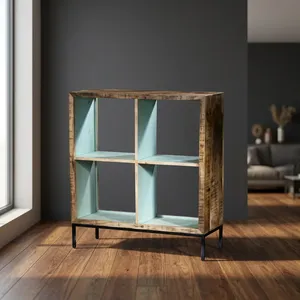 Estante de Almacenamiento Rústico de Madera y Hierro con 4 Cubos Cuadrados, Estantes Abiertos y Acabado Reciclado para Sala de Estar - Product Image 3