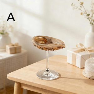 Copa de Vino de Concha Marina, Base de Cristal, Hecha a Mano, Copa de Cóctel de Concha, Vajilla Inspirada en el Océano, Decoración de Bar Costero, Regalo de Playa Único - Product Image 5