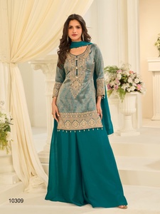 Ensemble kurta traditionnel brodé pour femmes avec pantalon palazzo et dupatta pour les occasions de mariage - Product Image 2