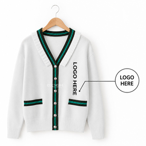 Cardigan en tricot blanc Cosh International Acrylic Sisterhood Sorority, col en V, manches longues, style preppy, boutons contrastés - Product Image 5