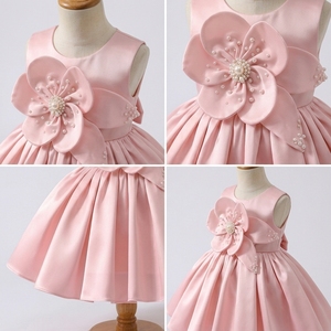 Robe de princesse en satin rose pour filles avec fleur en perles 3D faite à la main pour fête d'anniversaire, mariage, demoiselle d'honneur et séance photo TUTUPETTI - Product Image 2