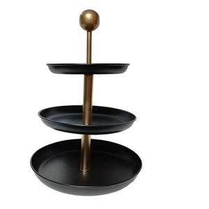 Soporte de Pastel de Metal de Tres Niveles, Diseño Moderno y Creativo, Recubrimiento en Polvo Blanco, a un Precio Económico - Product Image 5