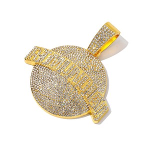 Collar de Cadena Cubana Iced Out con Colgante de Diamantes de Imitación, Joyería Hip Hop de Aleación Chapada en Oro para Hombres y Mujeres - Product Image 2