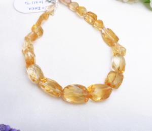 ลูกปัดซิทรินธรรมชาติทรงเหลี่ยมขนาด 10 นิ้ว ลูกปัดซิทรินธรรมชาติทรงเหลี่ยมสำหรับทำเครื่องประดับอัญมณีชั้นดี - Product Image 3