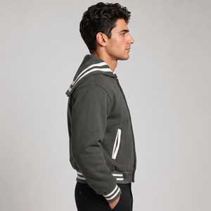 Chaqueta Varsity con Capucha Gris Oscuro para Hombre con Rayas Blancas, Corte Regular, Ropa Casual de Otoño - Product Image 3
