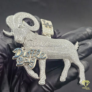 Colgante de Lujo con Diseño de Signo Zodiacal Aries y Nombre Personalizado, Joyería Hip Hop - Product Image 6