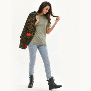 T-shirt d'été pour femme à col rond en coton et polyester, tissu durable avec appliques, manches courtes, décontracté, vêtement de travail, fabrication pour l'exportation - Product Image 4