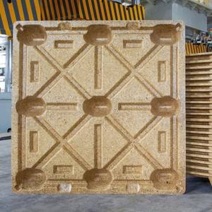 Palet Verde GS-1200800 de 1200x800x130 mm, de Madera Reciclada de una Sola Cara, Entrada de 4 Vías para Transporte Industrial de Carga - Product Image 4