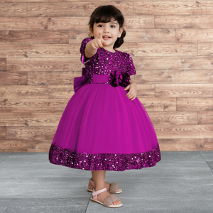 ชุดเดรสเด็กผู้หญิงสีม่วงประดับเลื่อมสำหรับงานแต่งงาน ชุดราตรีกำมะหยี่ปักลายหรูหราประดับโบว์ ชุดออกงานสำหรับเด็กเล็ก - Product Image 3